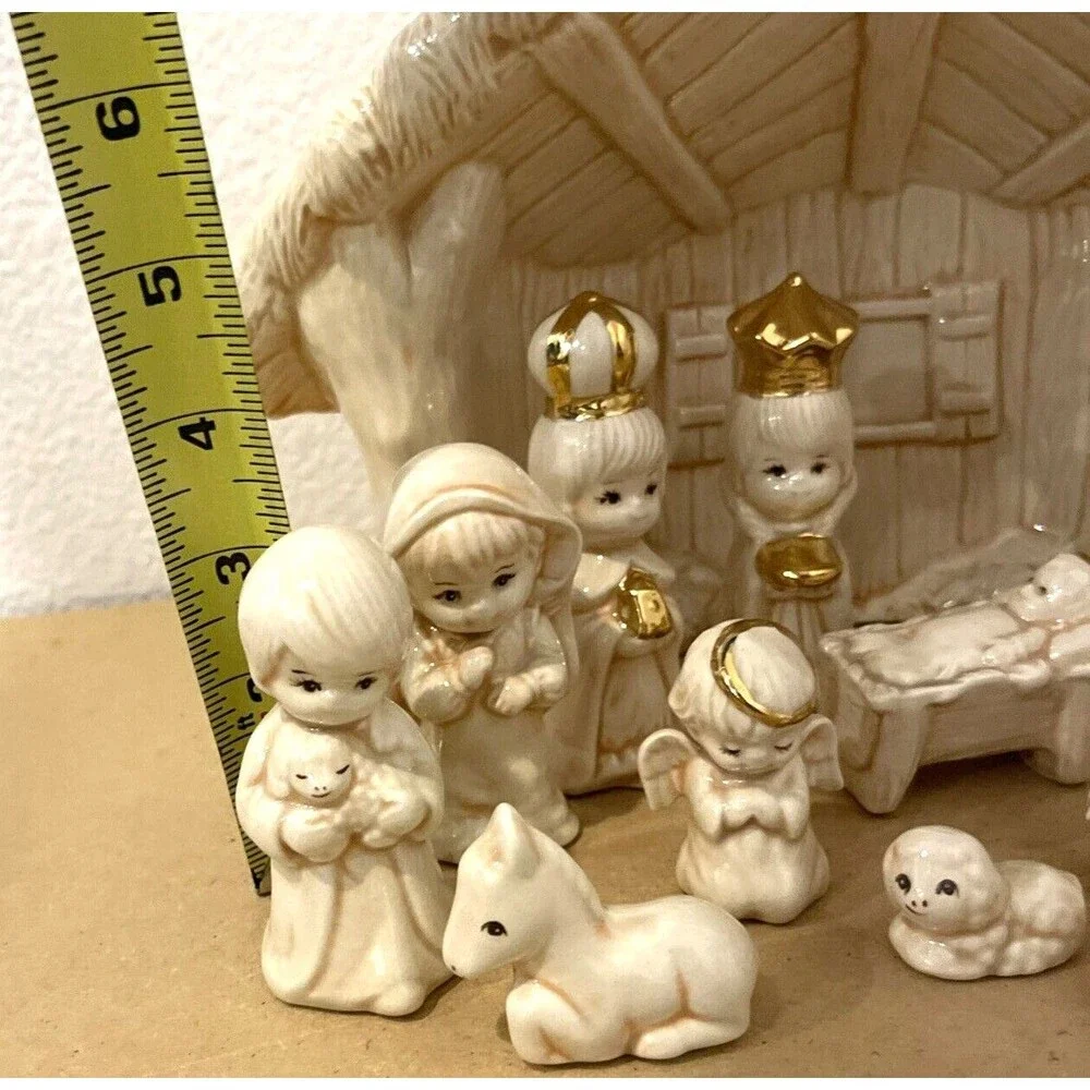 Ceramic Glazed Nativity Scene Christmas Village Holiday Decor 14 Pieces